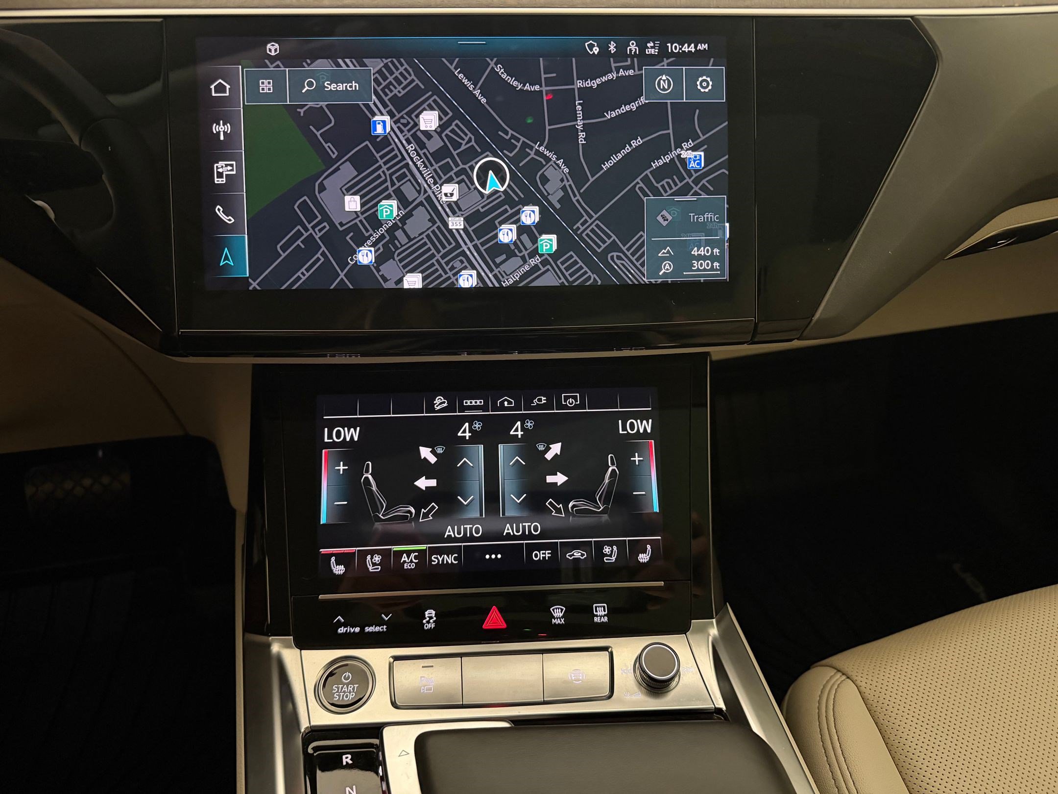 Certified 2024 Audi Q8 e-tron Premium Plus w/ Premium Plus Package AWD/4WD image 20