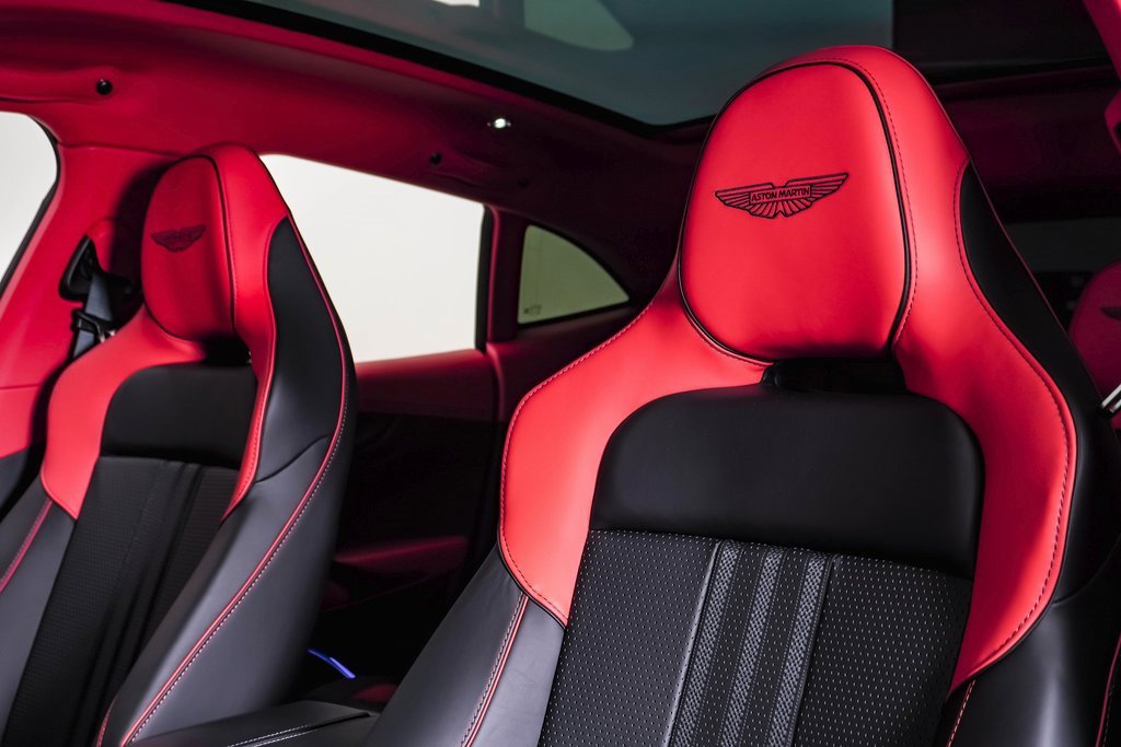 New 2025 Aston Martin DBX 707 image 23