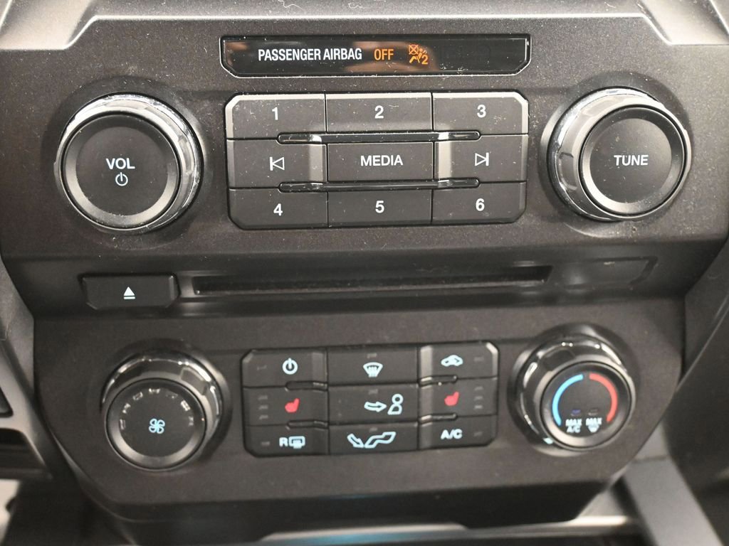 Used 2018 Ford F150 XLT w/ Equipment Group 302A Luxury image 12