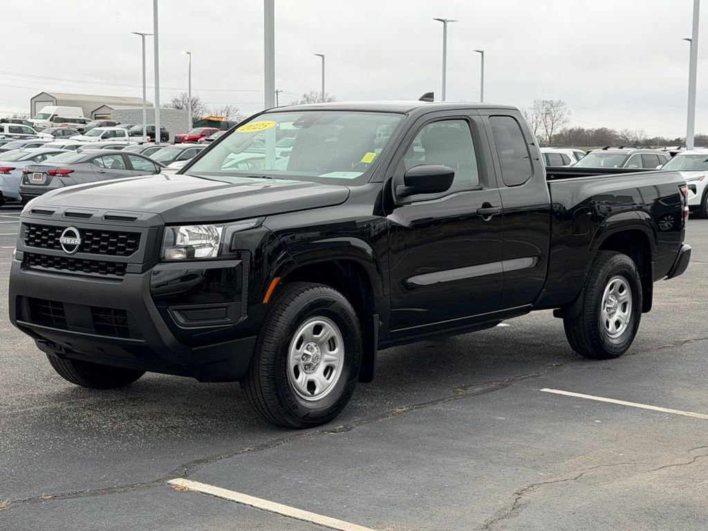 Used 2025 Nissan Frontier S image 8