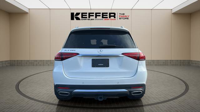 Used 2021 Mercedes-Benz GLE 350 w/ 3rd Row Seat Package image 4