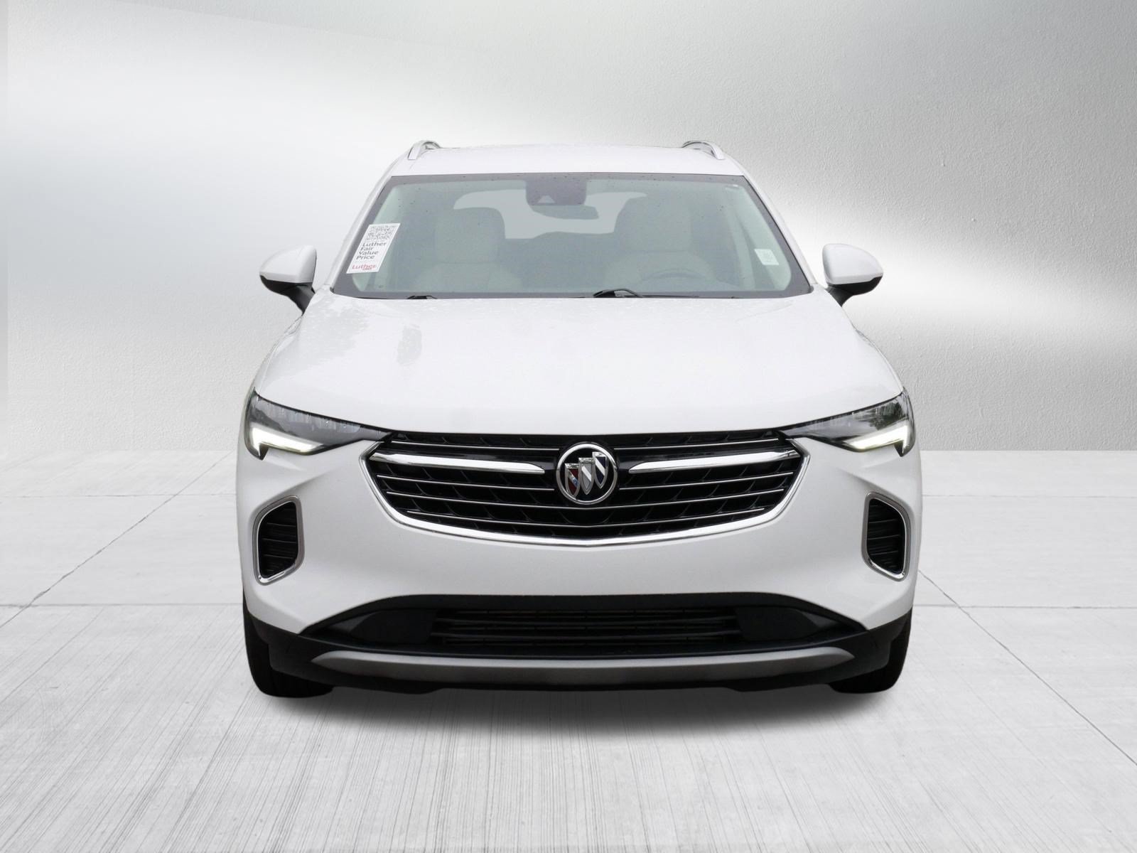 Used 2023 Buick Envision Essence AWD/4WD image 2