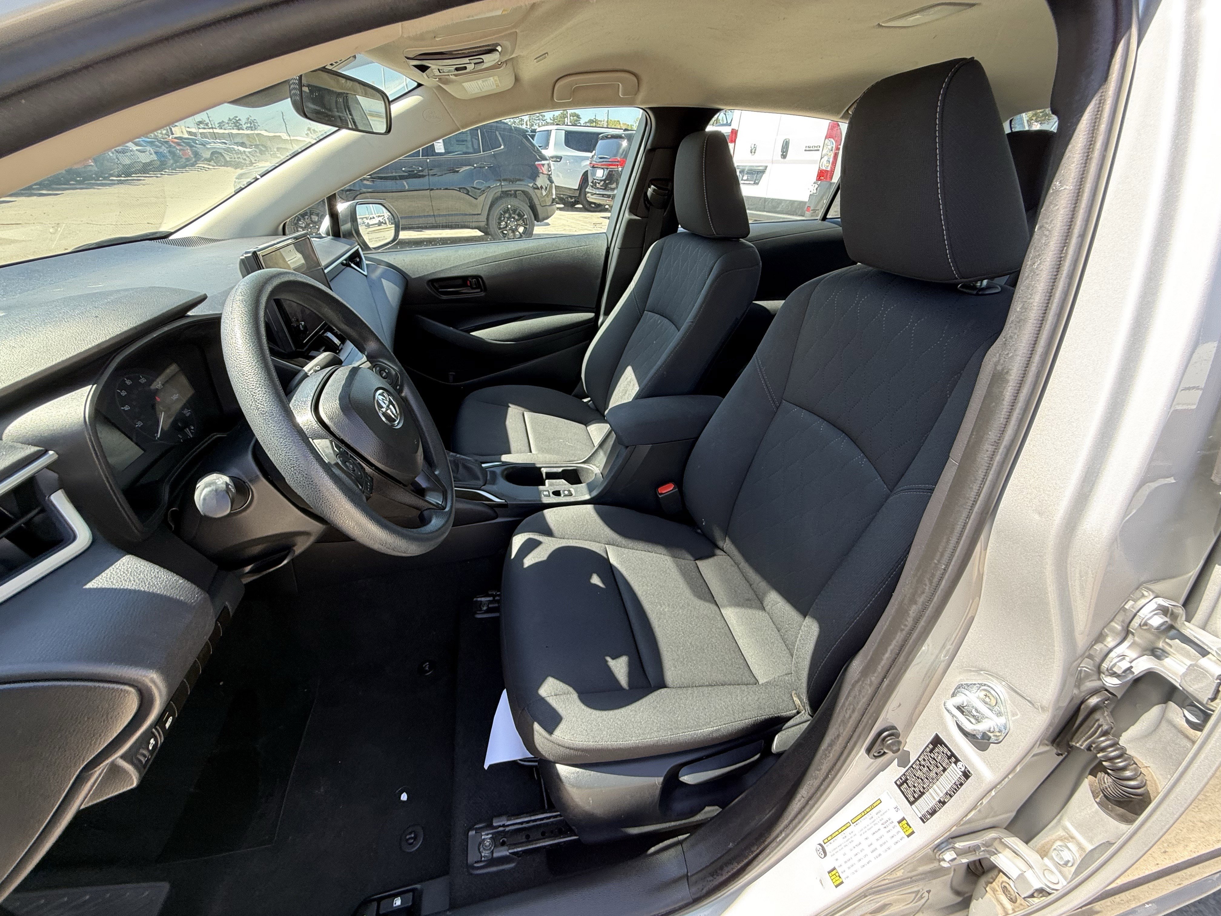 Used 2024 Toyota Corolla LE image 27