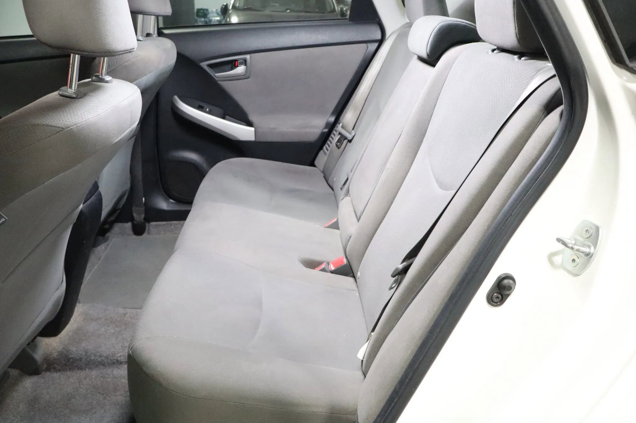 Used 2013 Toyota Prius Plug-In Hybrid image 13