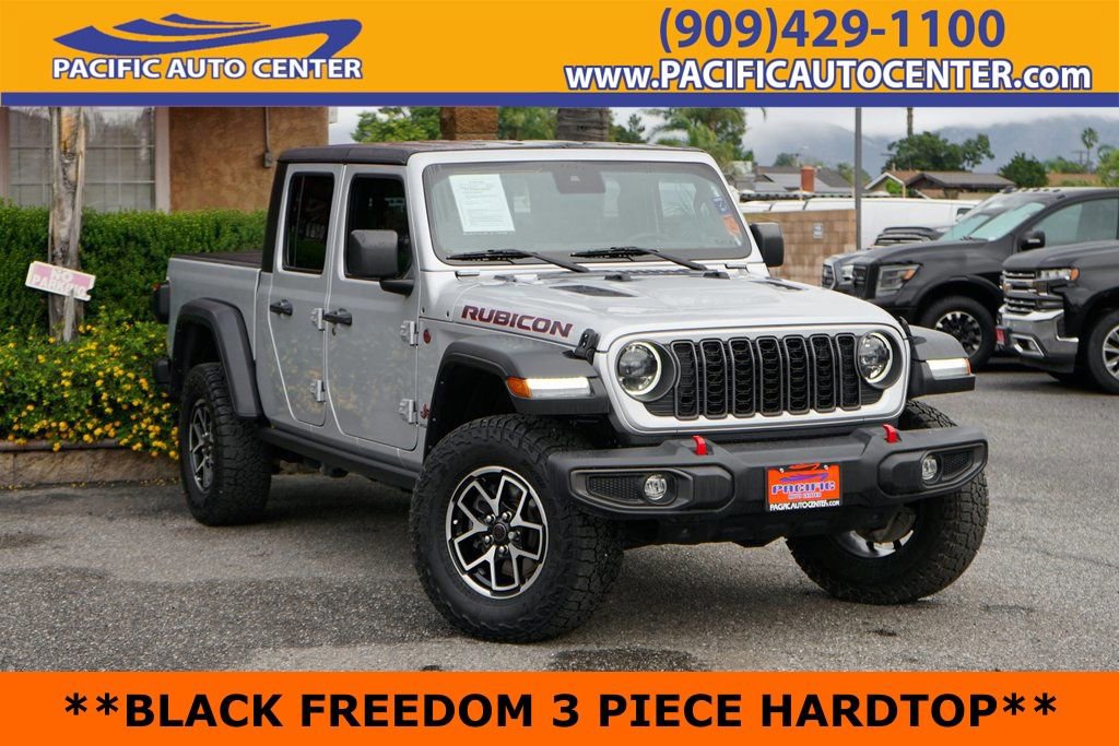 Used 2024 Jeep Gladiator Rubicon w/ Convenience Group AWD/4WD image 1