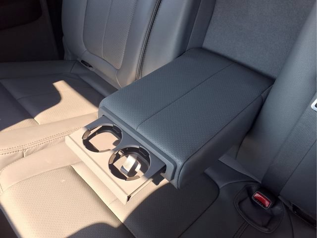 Used 2014 Ford F150 Lariat w/ Equipment Group 502A Luxury AWD/4WD image 13