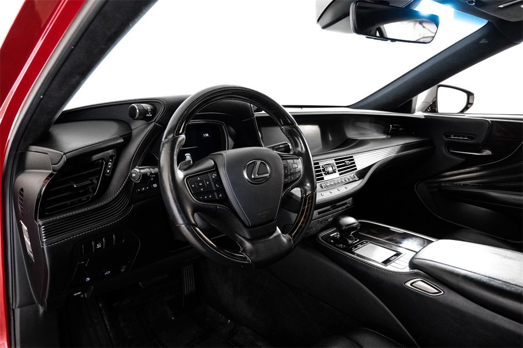 Used 2018 Lexus LS 500 image 2
