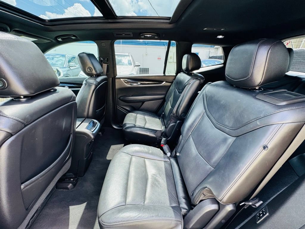 Used 2020 Cadillac XT6 Premium Luxury FWD image 13