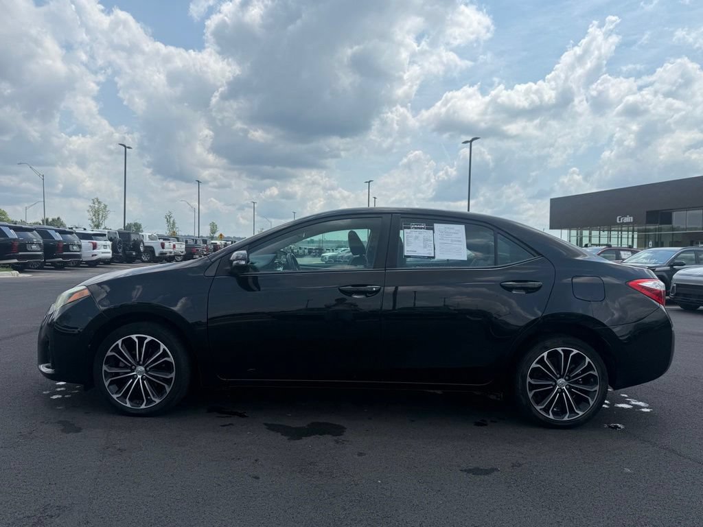 Used 2016 Toyota Corolla S w/ Driver Convenience Package FWD image 8