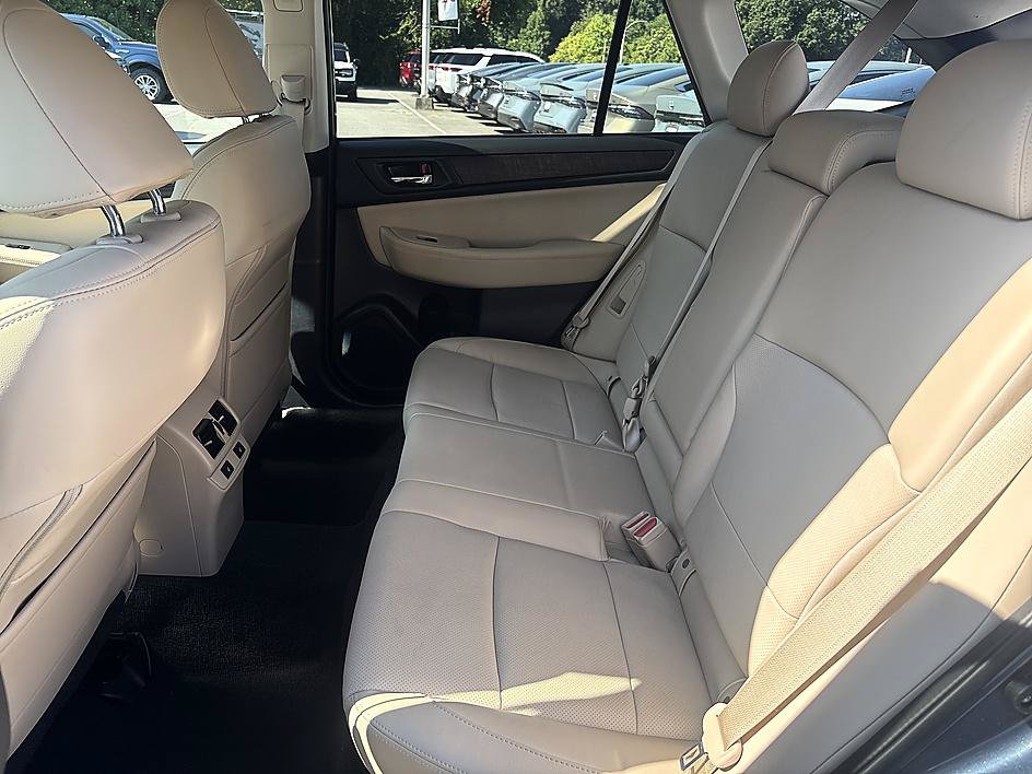 Used 2017 Subaru Outback 3.6R Limited AWD/4WD image 21