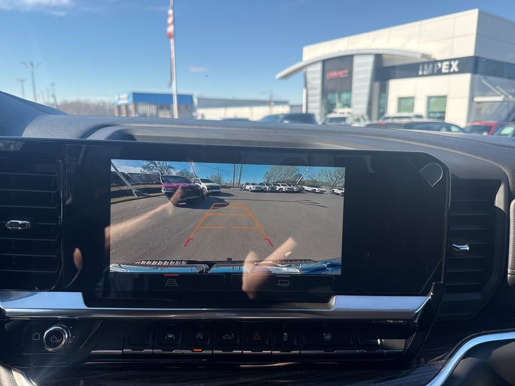 Used 2026 GMC Sierra 1500 Elevation image 21