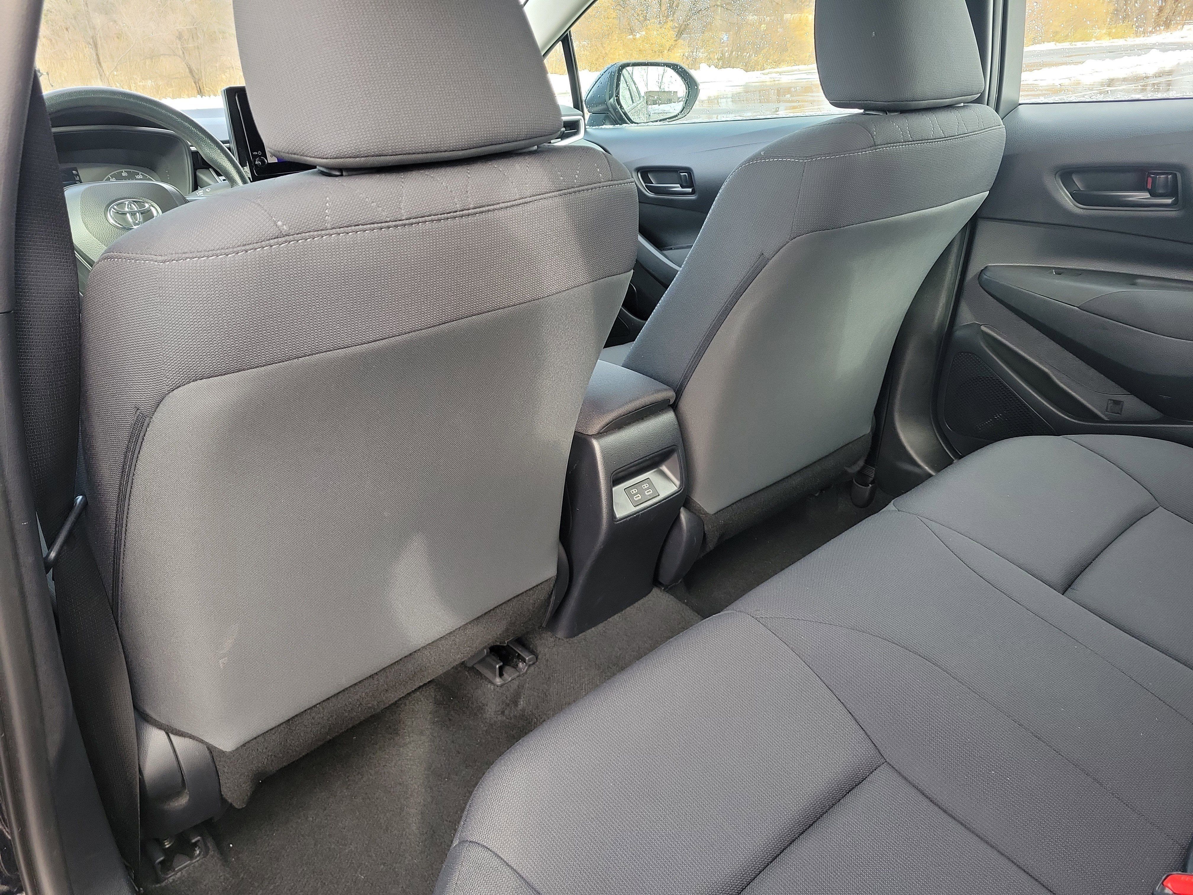 Used 2024 Toyota Corolla LE image 12