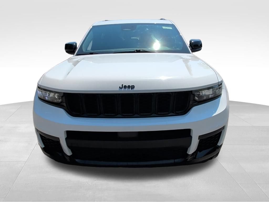 Used 2023 Jeep Grand Cherokee L Laredo AWD/4WD image 8