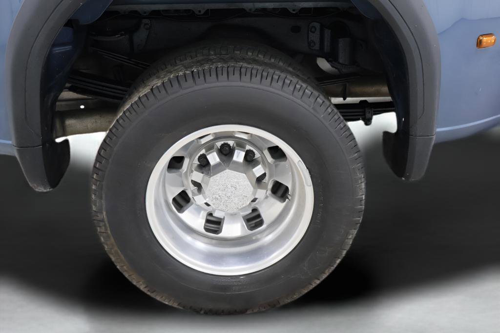 Used 2024 GMC Sierra 3500 Denali Ultimate AWD/4WD image 36