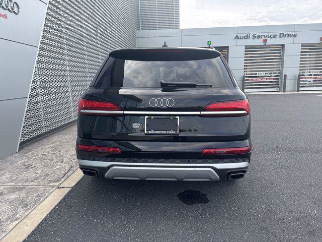 Used 2025 Audi Q7 3.0T Premium Plus AWD/4WD image 22