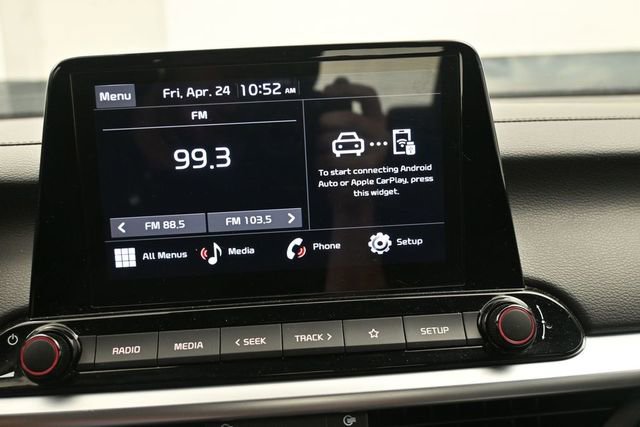 Used 2023 Kia Forte LXS w/ LXS Technology Package FWD image 17