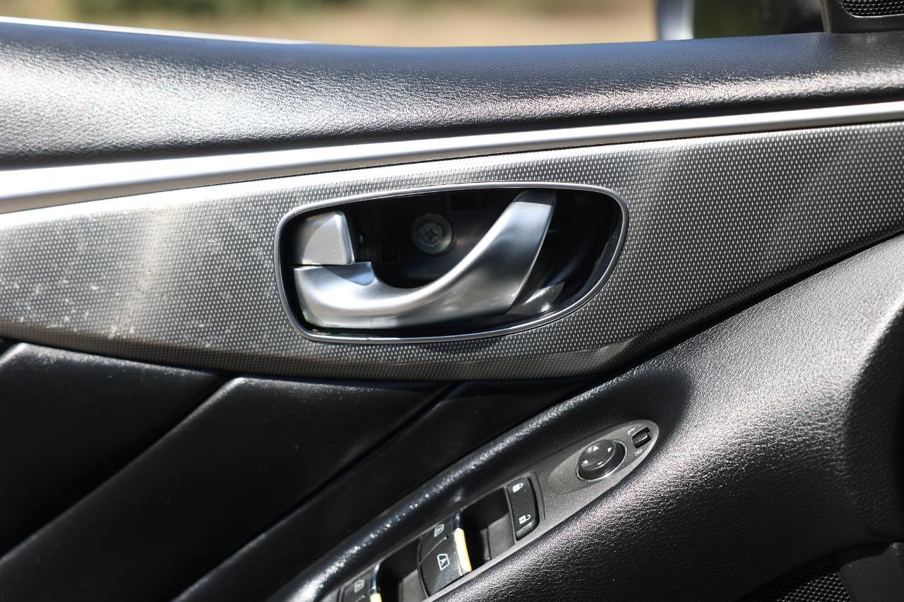 Used 2014 INFINITI Q50 w/ Moonroof Package image 36