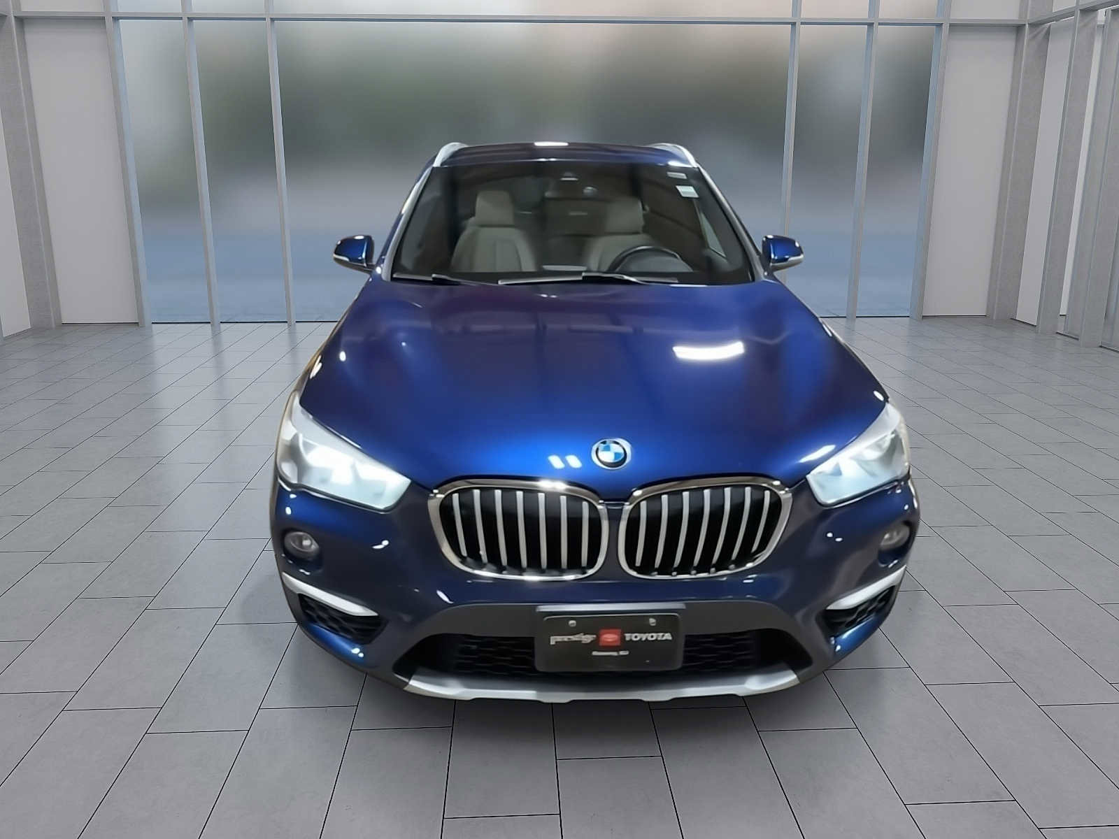 Used 2019 BMW X1 xDrive28i image 3