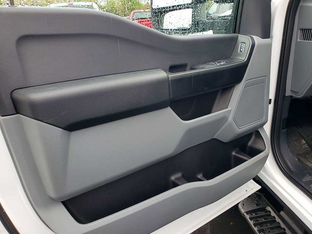 New 2026 Ford F250 XL image 6