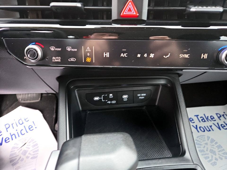 Used 2025 Kia K5 LXS image 26