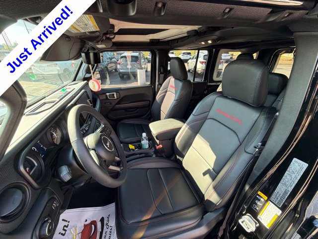Used 2026 Jeep Wrangler Unlimited Rubicon AWD/4WD image 19