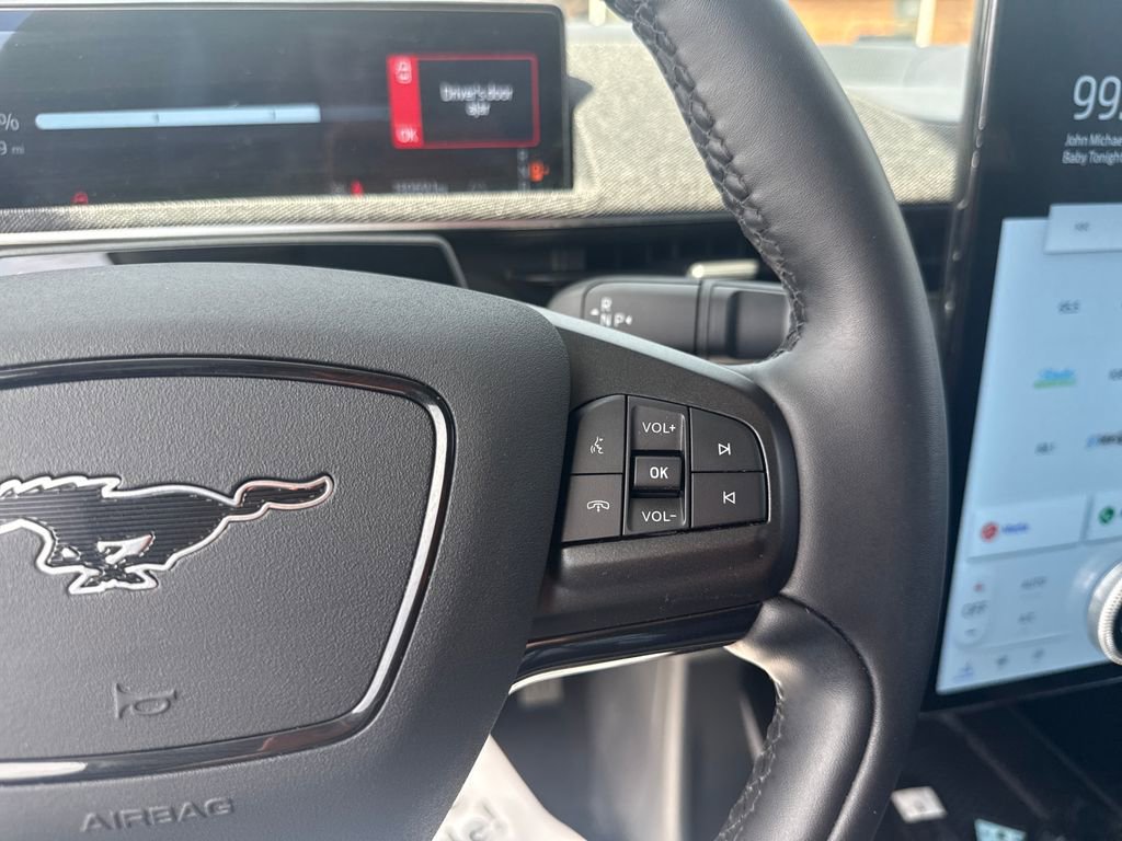 Used 2025 Ford Mustang Mach-E Premium image 23