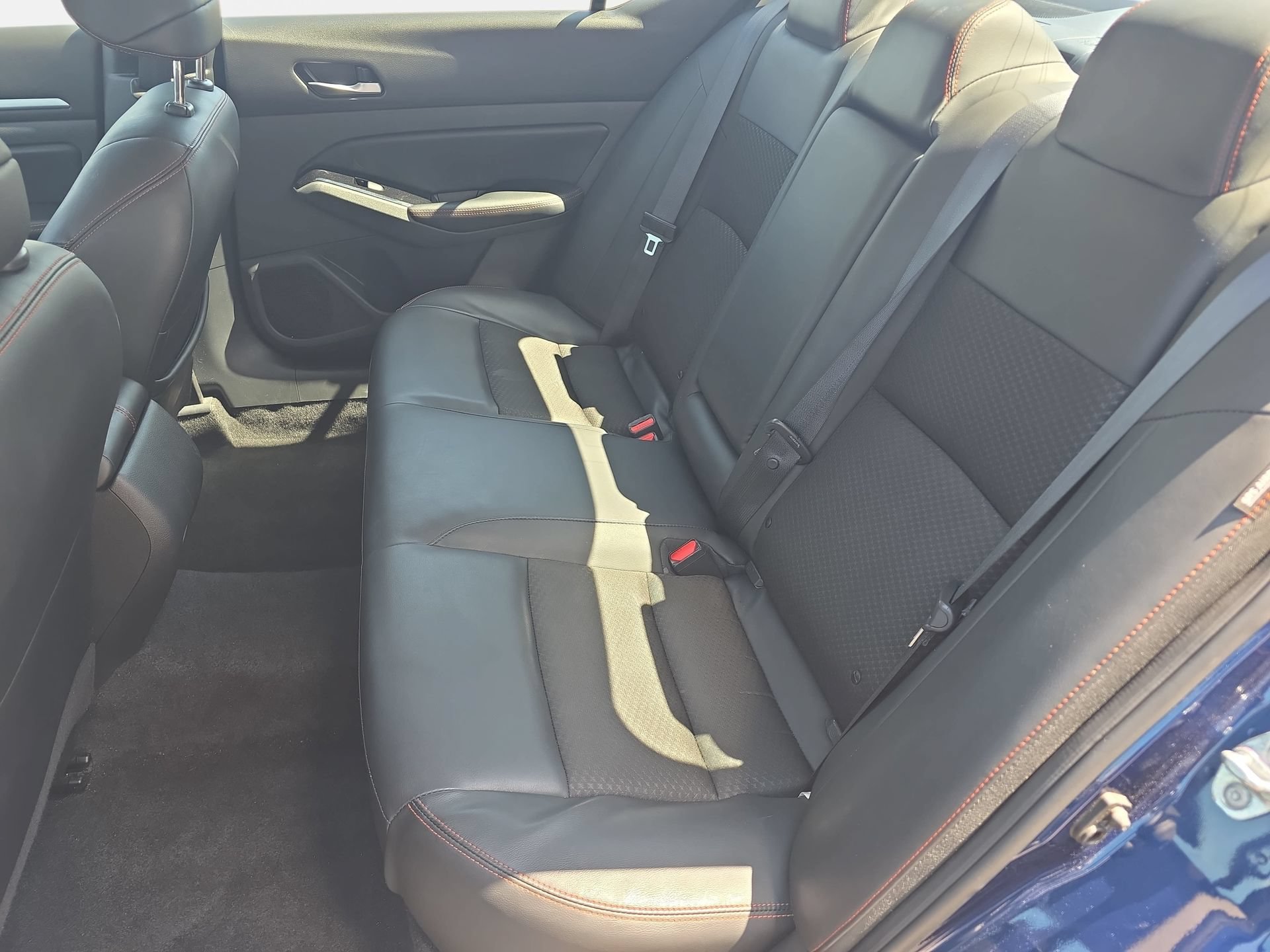 Used 2024 Nissan Altima 2.5 SR FWD image 13