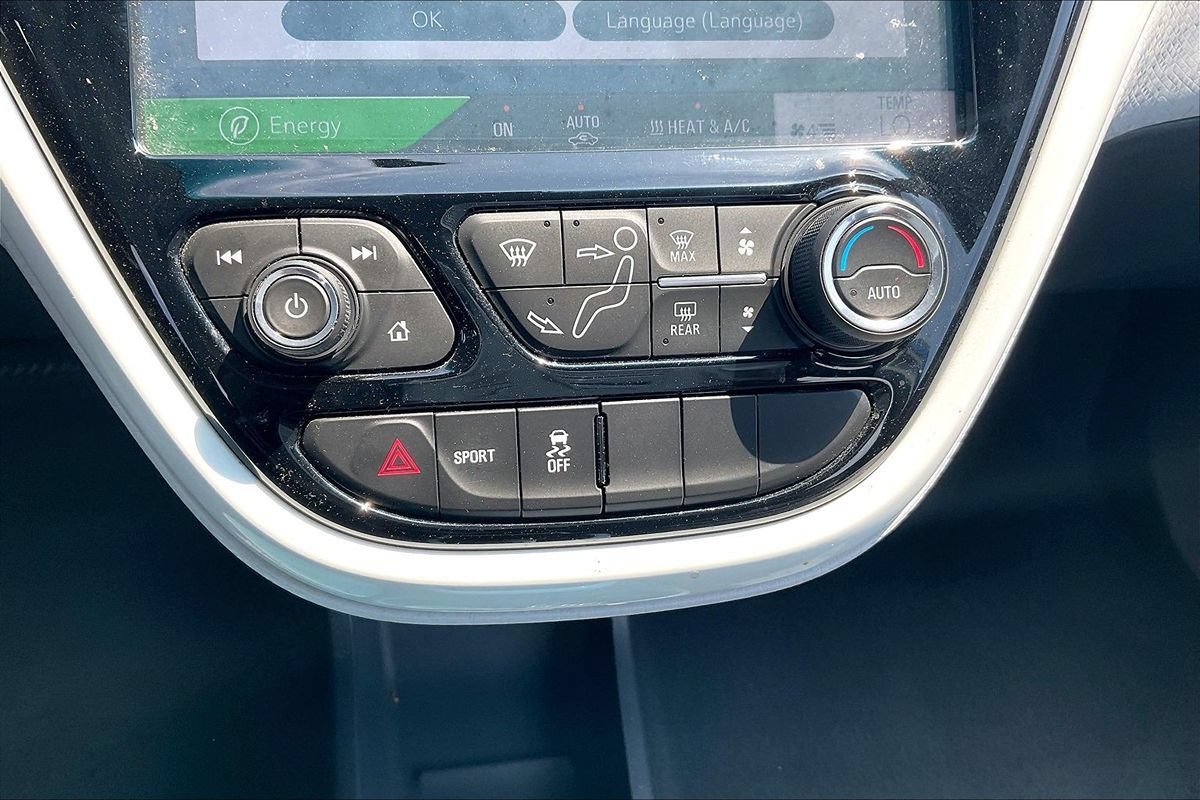 Used 2018 Chevrolet Bolt LT FWD image 6