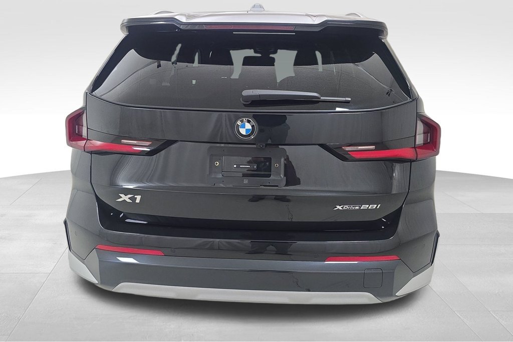 New 2027 BMW X1 xDrive28i w/ Convenience Package AWD/4WD image 9