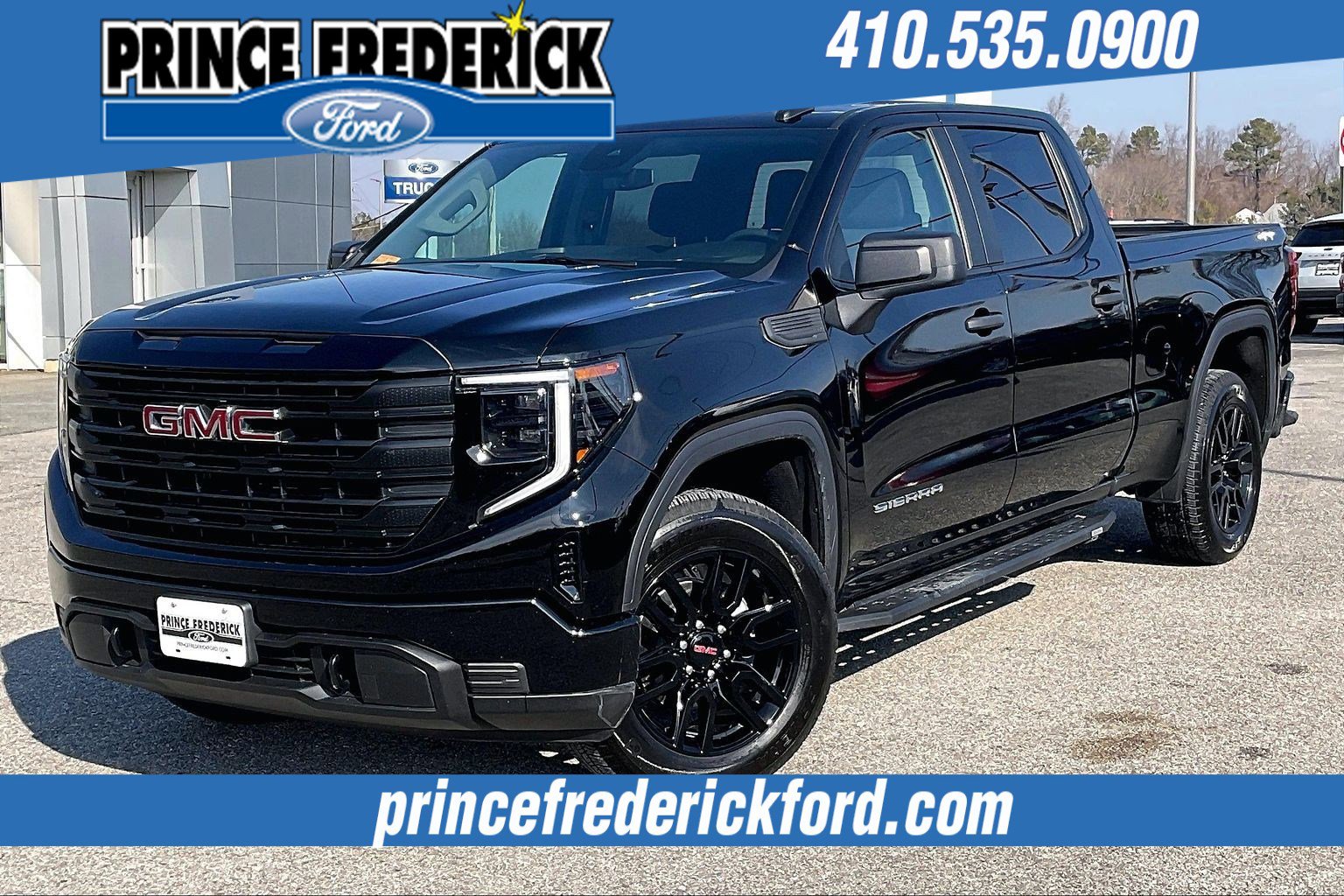 Used 2024 GMC Sierra 1500 Pro w/ Graphite Edition image 3