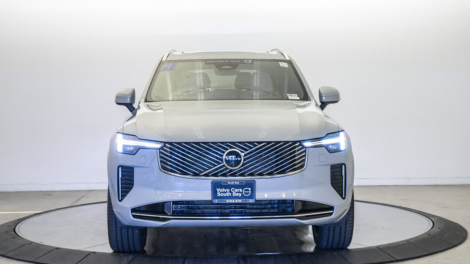 Certified 2026 Volvo XC90 B6 Plus AWD/4WD image 7