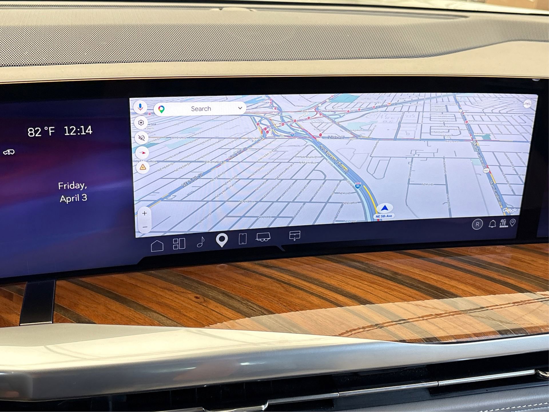 Used 2025 Cadillac Escalade ESV Sport Platinum image 25