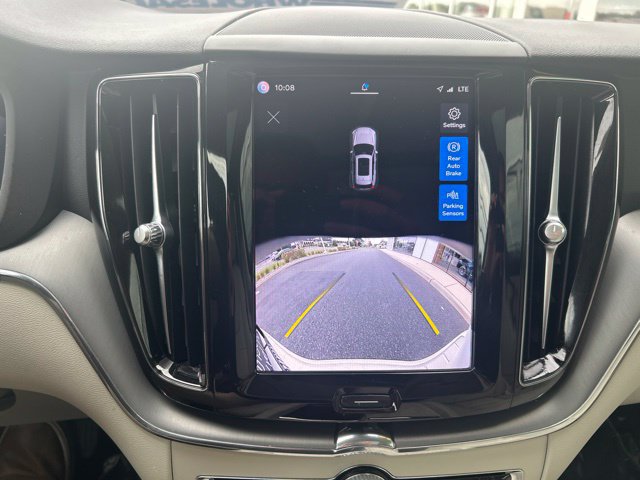 Certified 2024 Volvo XC60 B5 Core w/ Climate Package AWD/4WD image 25