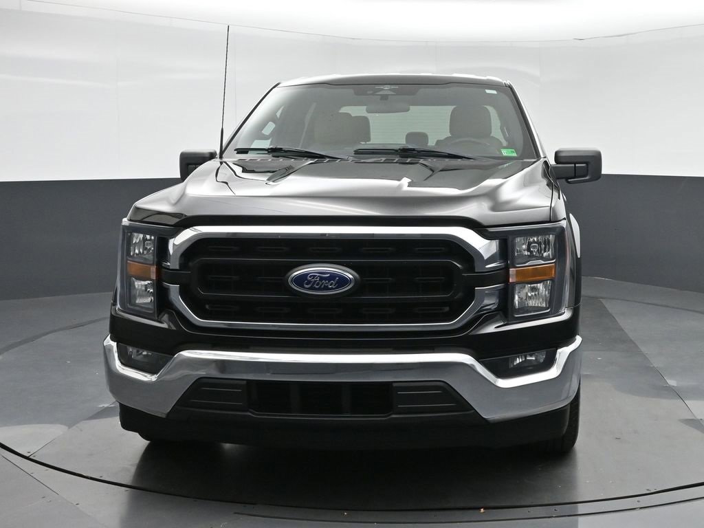 Used 2023 Ford F150 XLT image 2