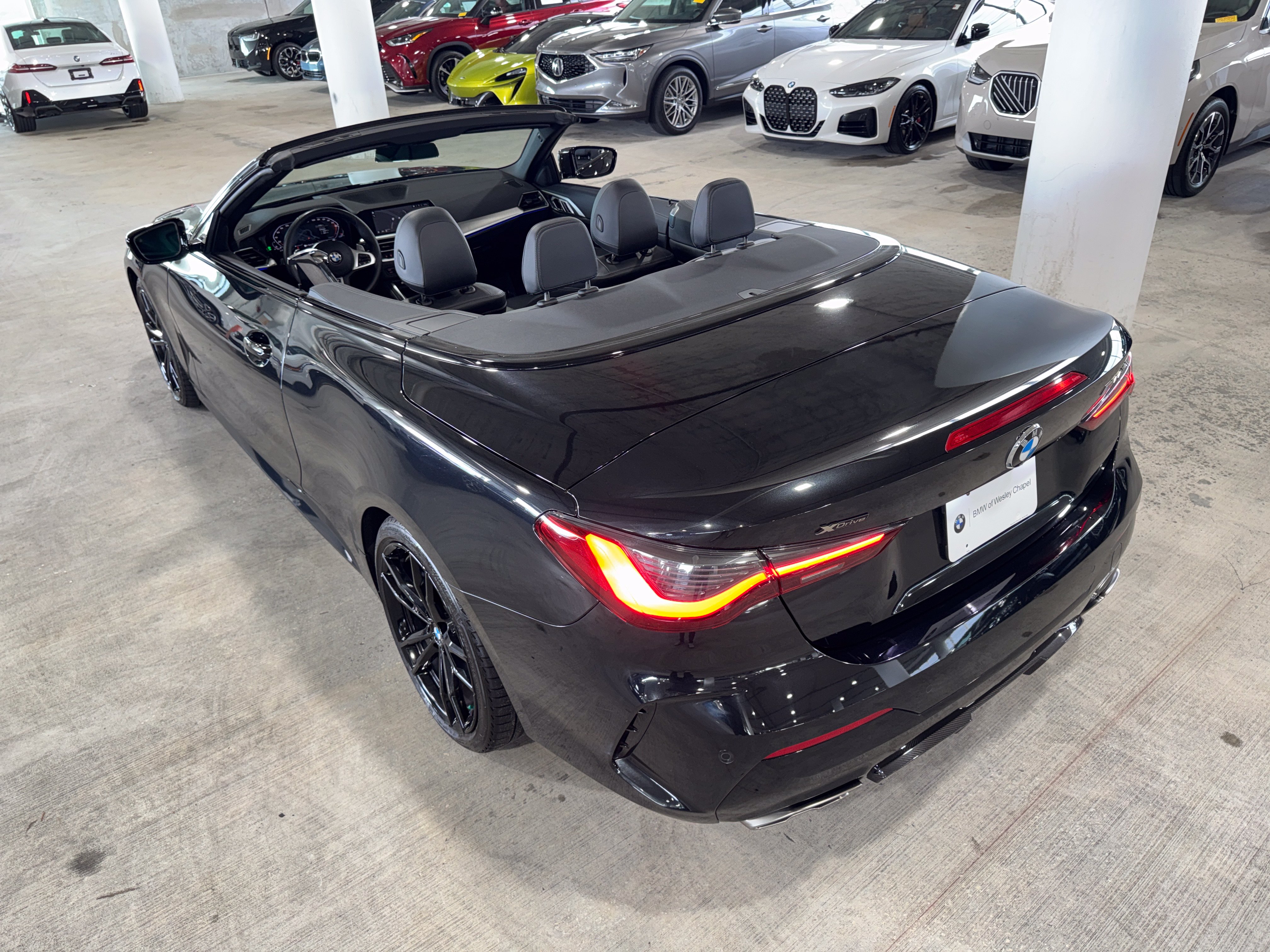 Used 2023 BMW 440i xDrive Convertible w/ M Carbon Exterior Package AWD/4WD image 33