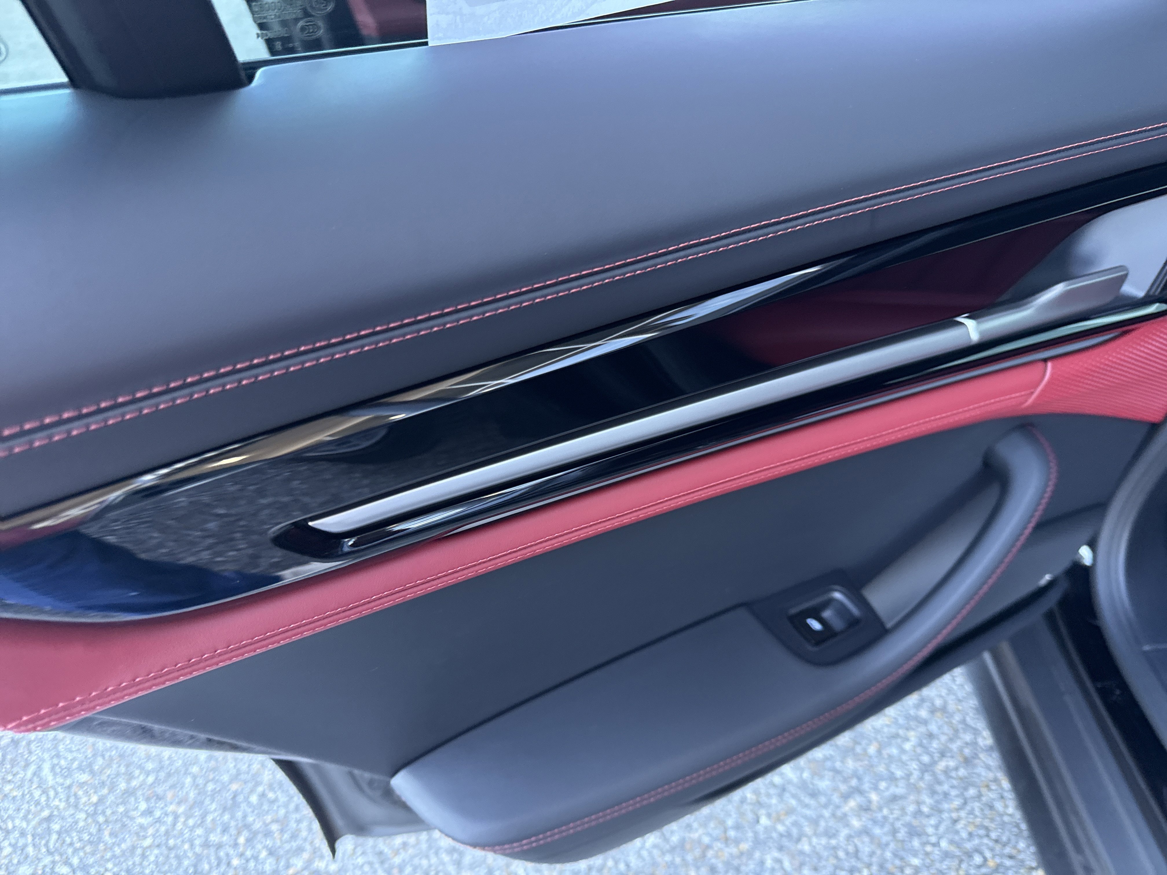 Used 2024 Porsche Panamera 4 image 12