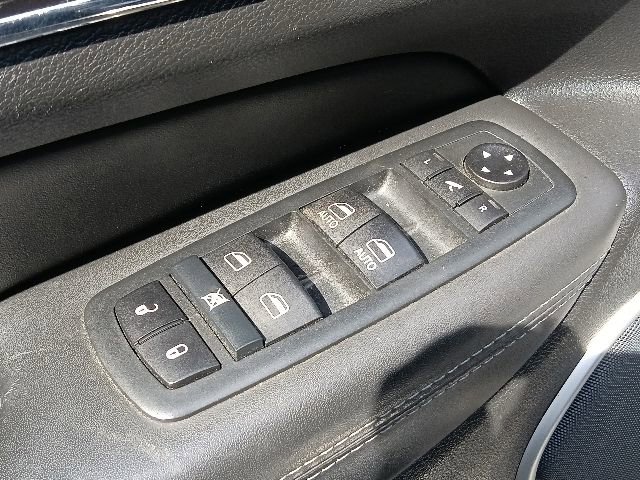 Used 2020 Jeep Grand Cherokee Summit AWD/4WD image 12