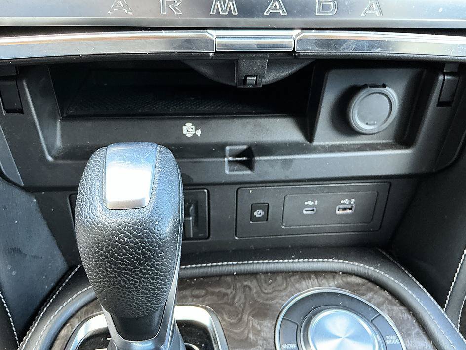 Certified 2023 Nissan Armada Platinum w/ Captain's Chairs Package RWD image 20