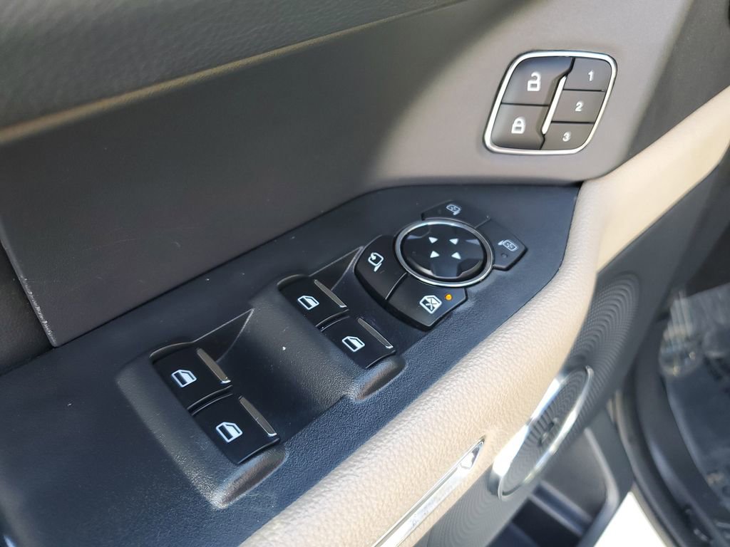 Used 2024 Ford Expedition Max Limited image 24