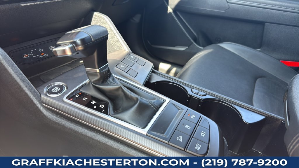 Used 2026 Kia Sportage EX FWD image 31