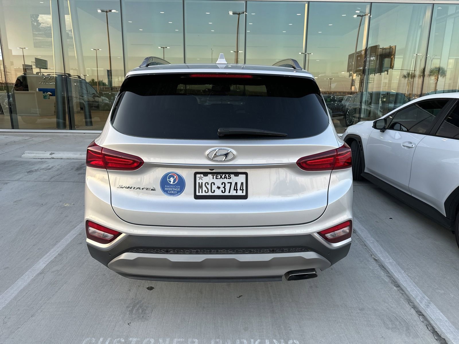 Used 2019 Hyundai Santa Fe Limited FWD image 8