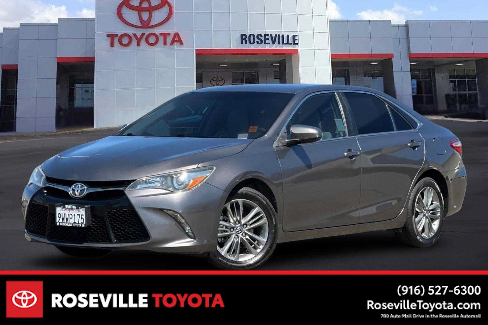 Used 2017 Toyota Camry SE FWD video 1