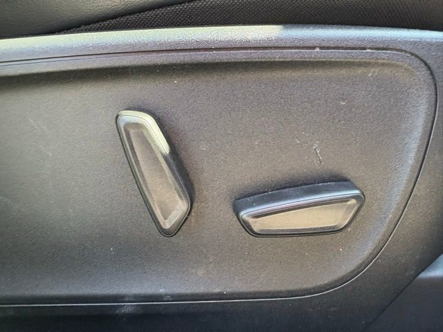 Used 2024 Ford Escape Platinum image 26