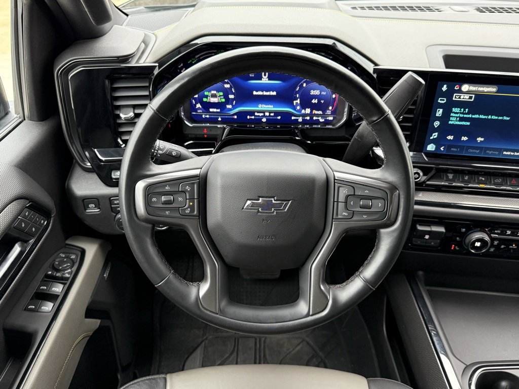 Used 2025 Chevrolet Silverado 2500 ZR2 w/ Technology Package image 26