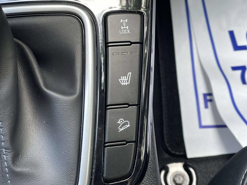 Used 2023 Kia Seltos S AWD/4WD image 32