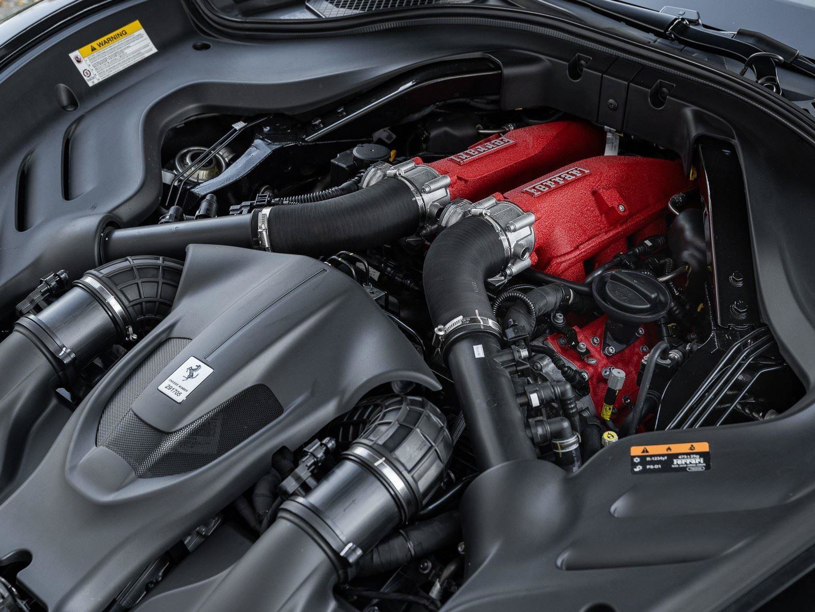 Used 2023 Ferrari Roma RWD image 25
