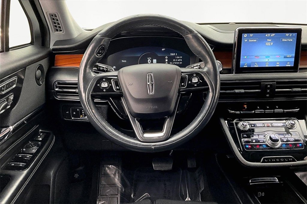 Used 2020 Lincoln Corsair Reserve w/ Equipment Group 202A image 5