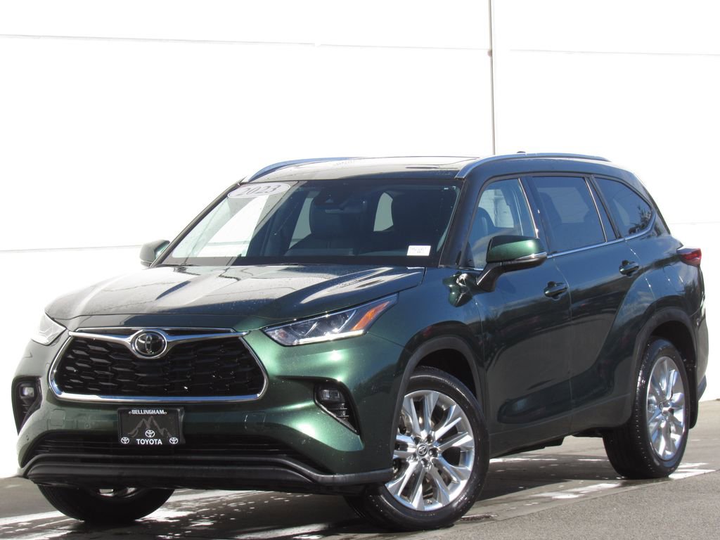 Used 2023 Toyota Highlander Limited image 1