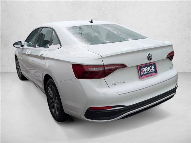 Used 2024 Volkswagen Jetta SE image 6