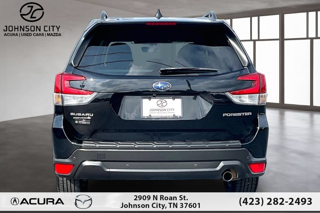 Used 2023 Subaru Forester Limited AWD/4WD image 4